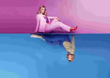 Look Both Ways : Overview & Where to Watch Online